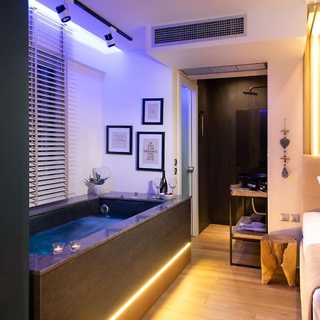 Paralía Sks Luxury Suites & Rooms מראה חיצוני תמונה
